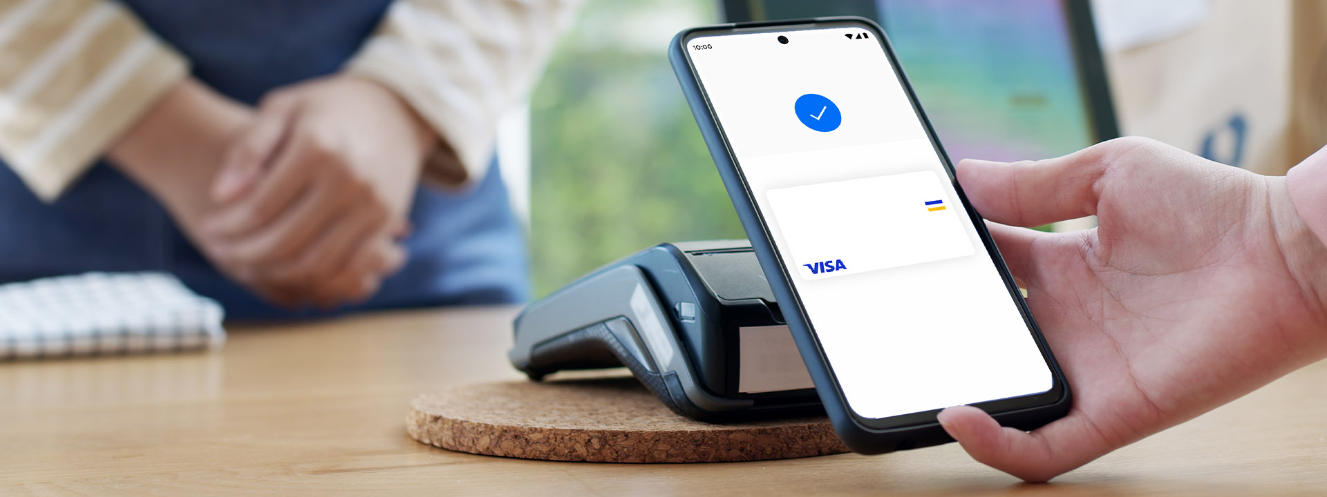 Visa contactless payment with a smartphone