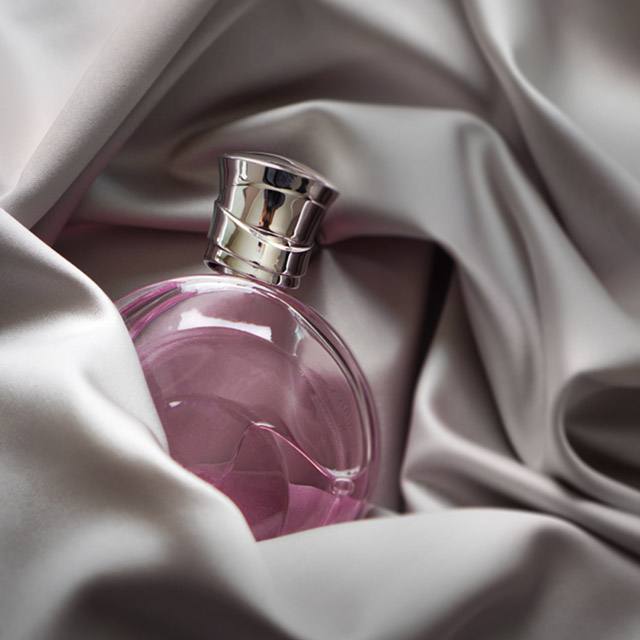 Parfumes bottle